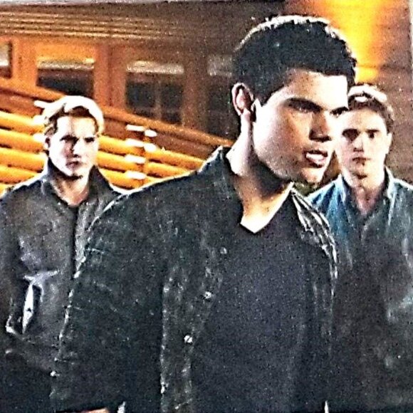 "Breaking Dawn: The Twilight Saga - Part 1" Blu-ray, Special Edition Video - Picture 11 of 11